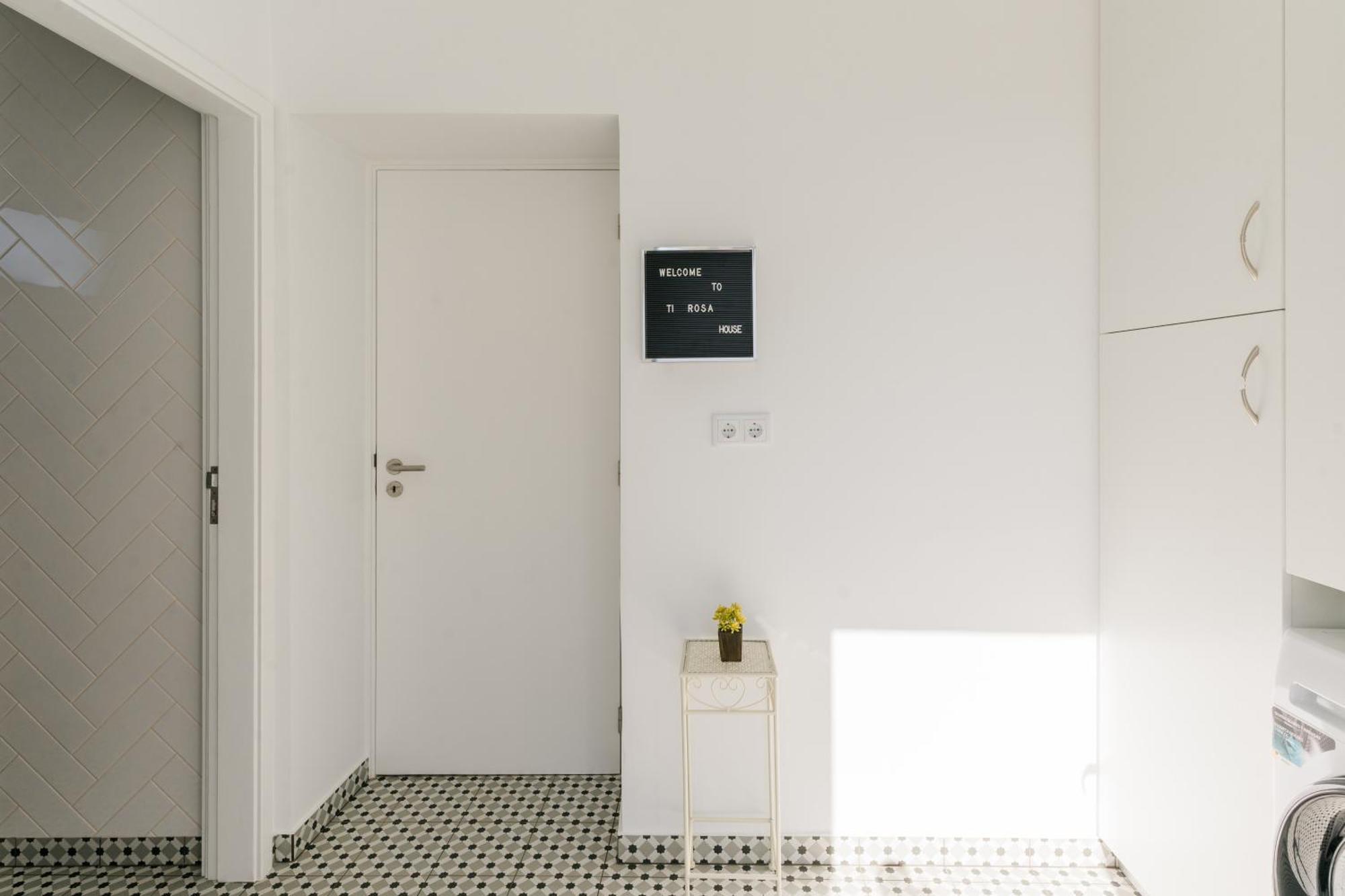 カニコ Casa Ti'Rosaヴィラ エクステリア 写真